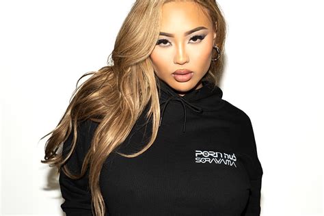 Pornhub x Hajime Sorayama Collaborative Capsule .